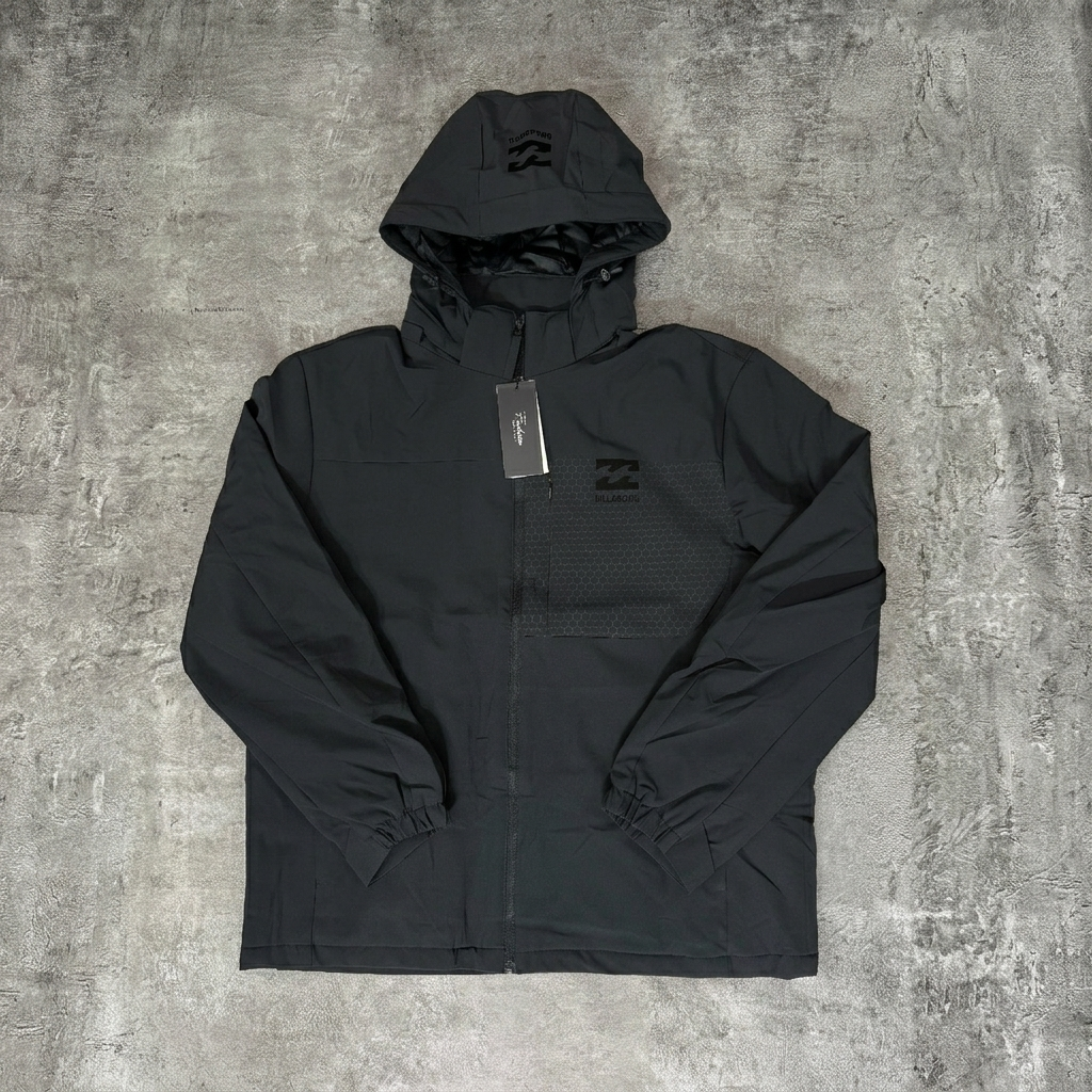 Campera Billabong Impermeable Total Black – Negro con Textura (Poliéster Alta Densidad) - Image 2