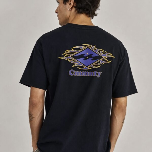 Remera Cmmnty "Tribal Black"